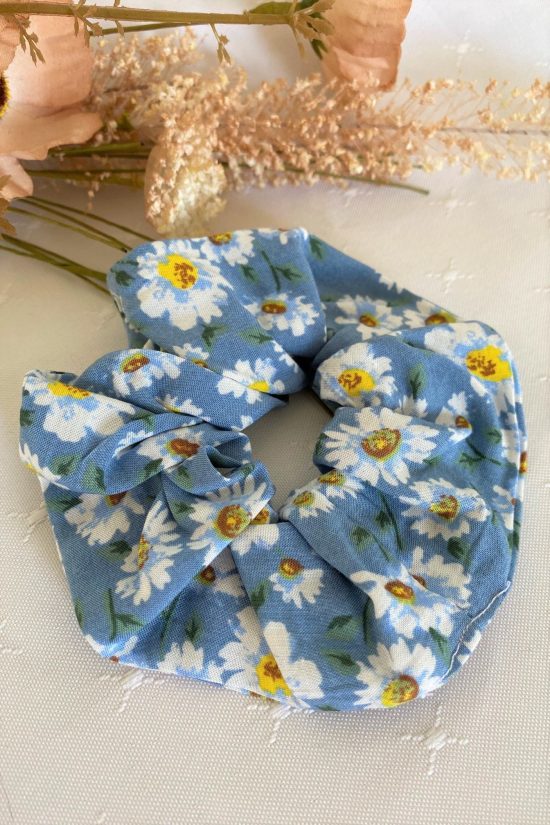 Blue Daisies Scrunchie